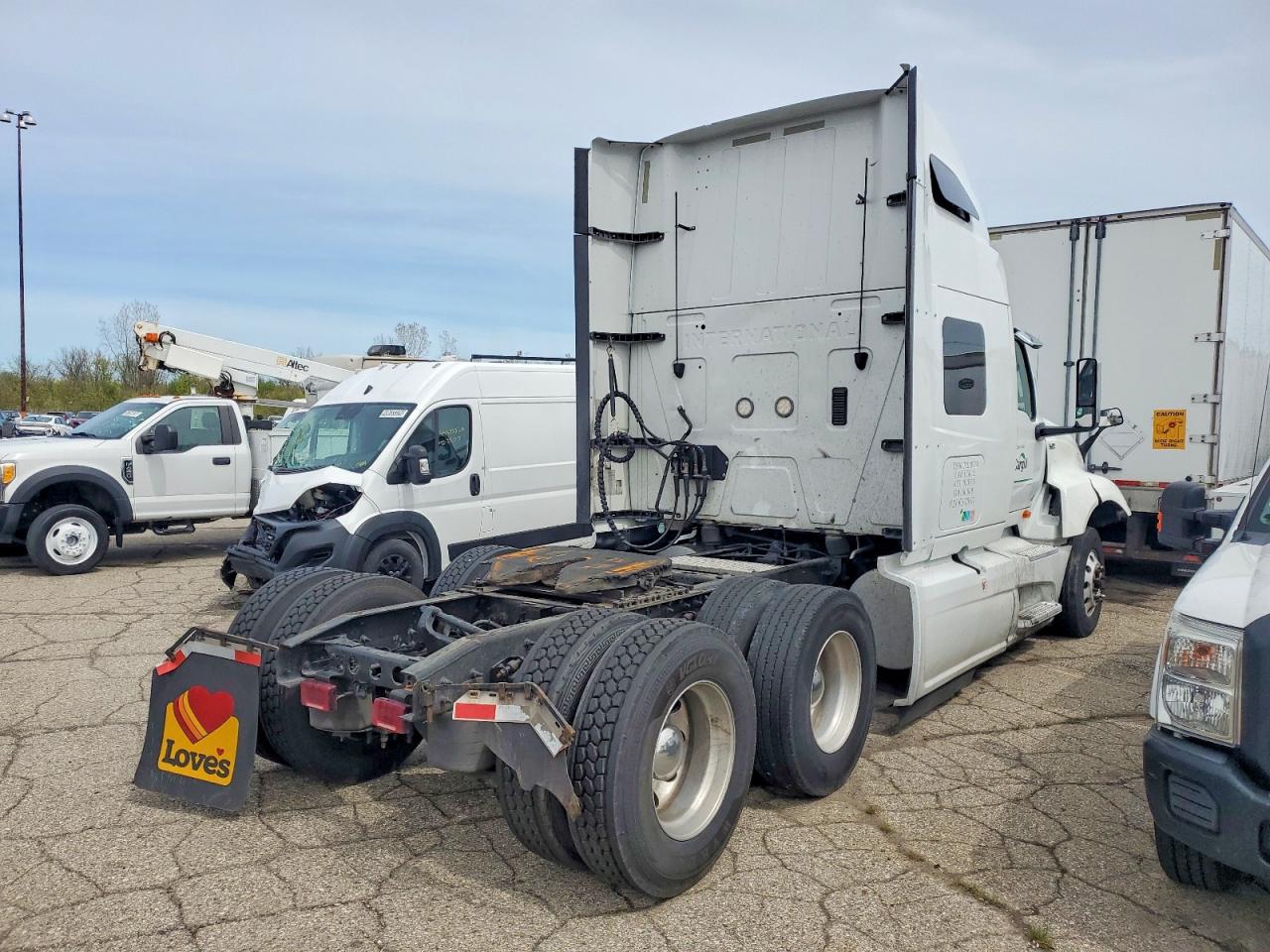 International Lt625