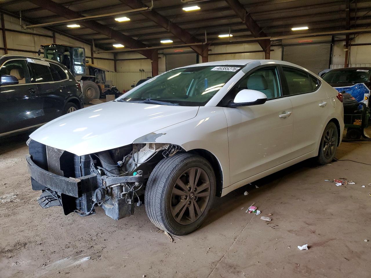 Salvage Hyundai ELANTRA Image