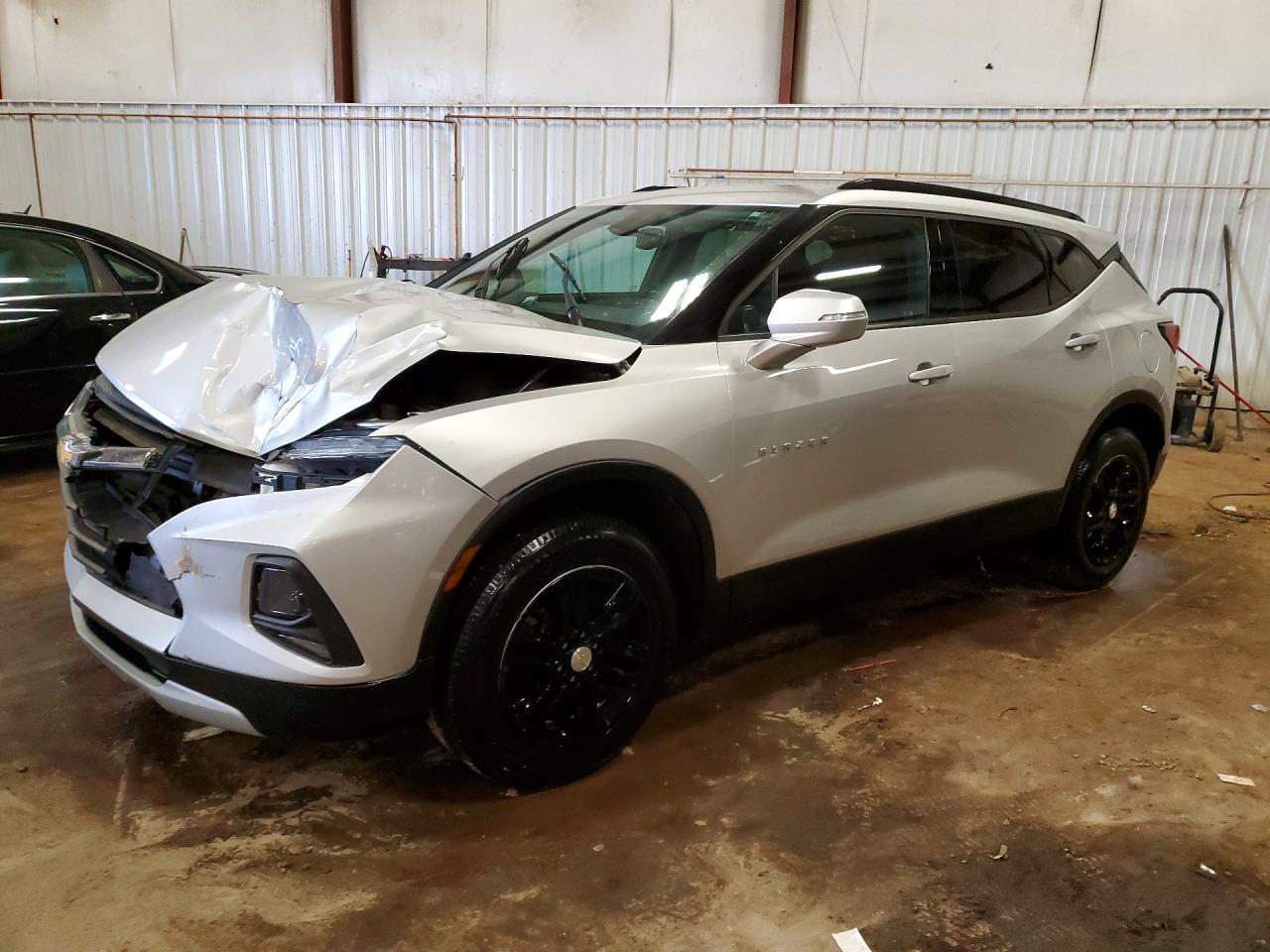 Salvage Chevrolet Blazer Image