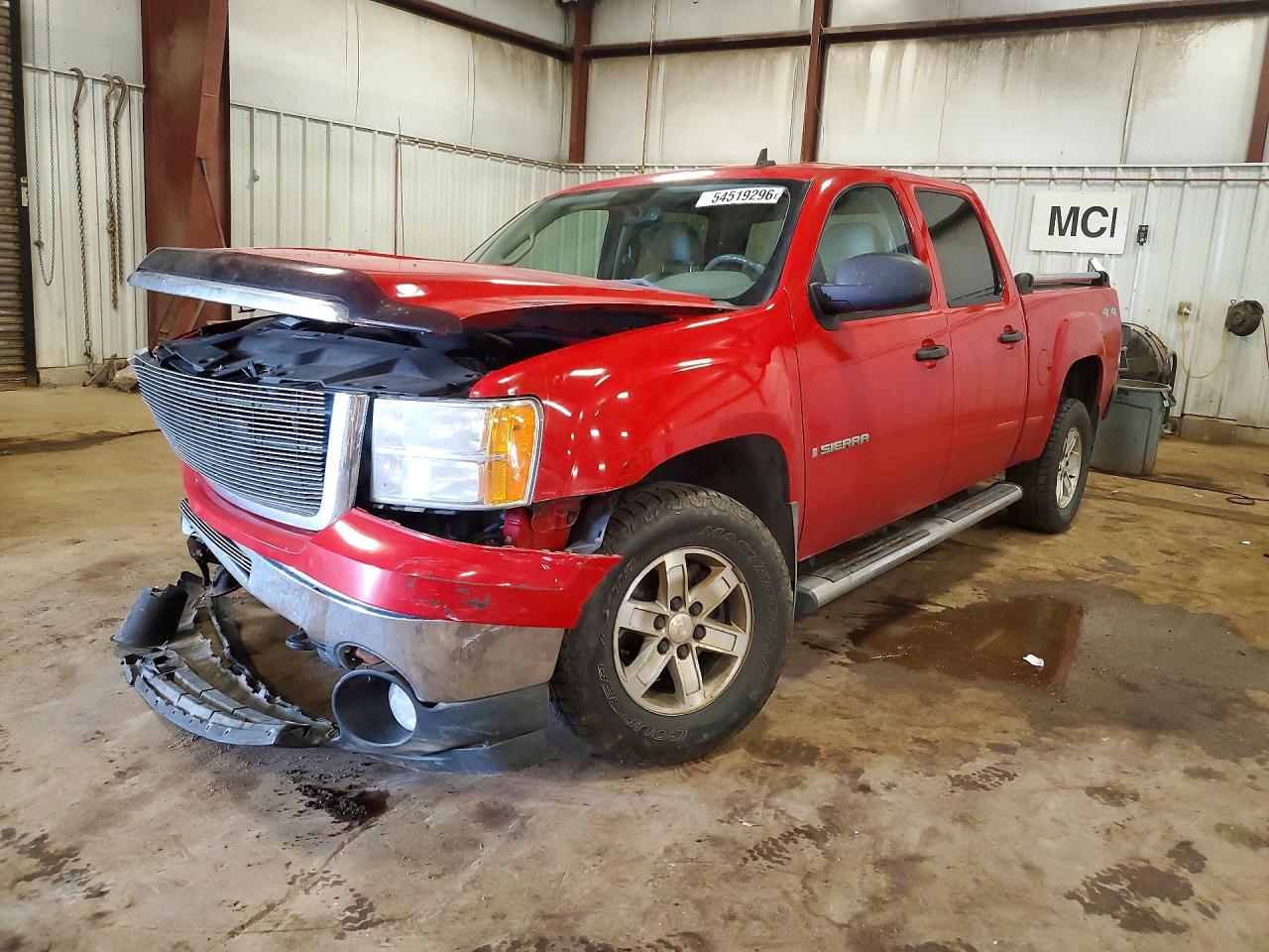 Salvage GMC Sierra Image