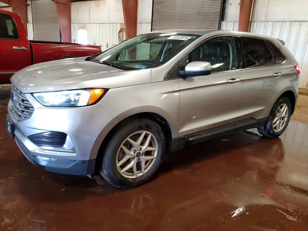 Salvage Ford Edge Image