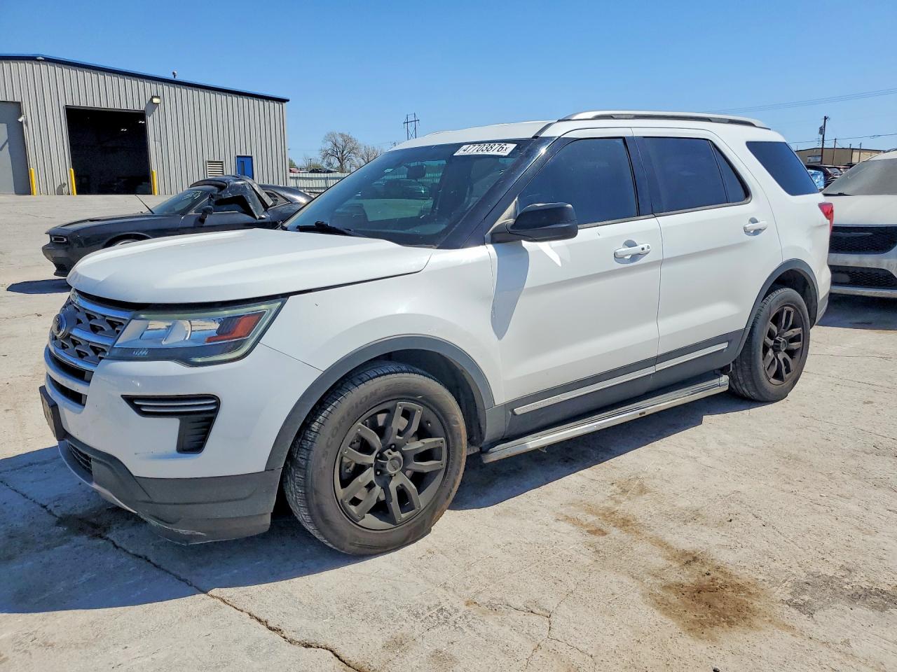 Salvage Ford Explorer Image