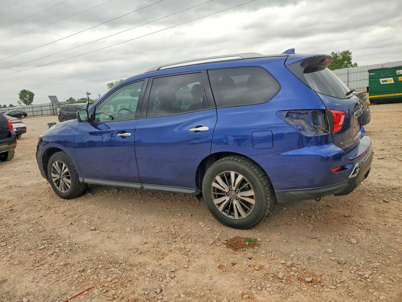 Nissan Pathfinder Sl