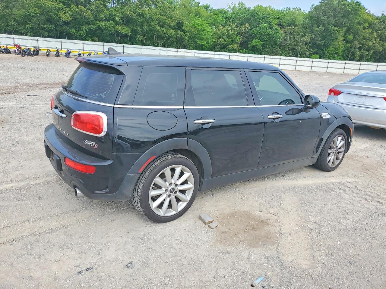 MINI Cooper S Clubman