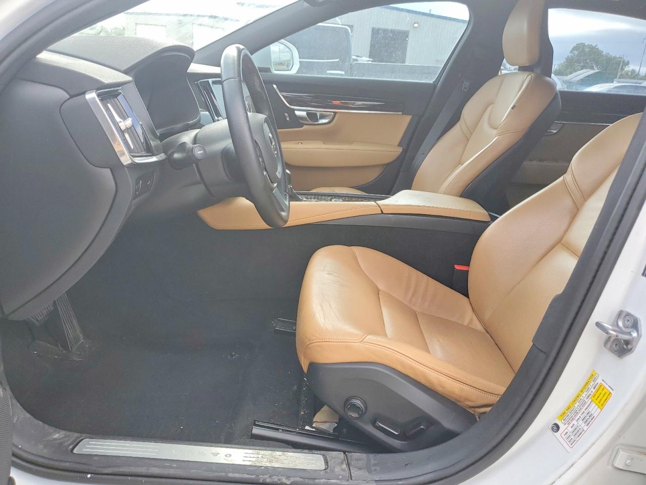 Volvo S90 T5 Momentum