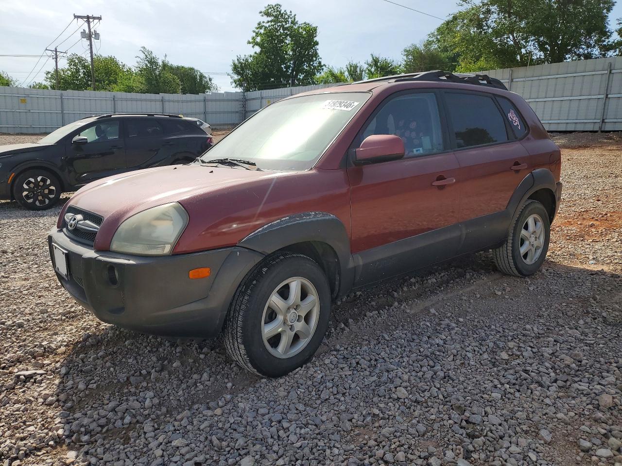 Salvage Hyundai TUCSON Image
