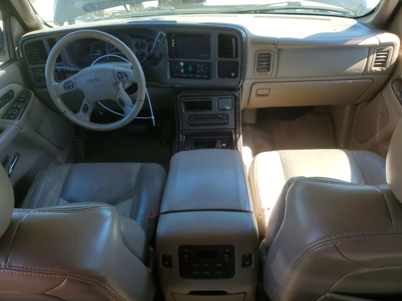 GMC Yukon Denali
