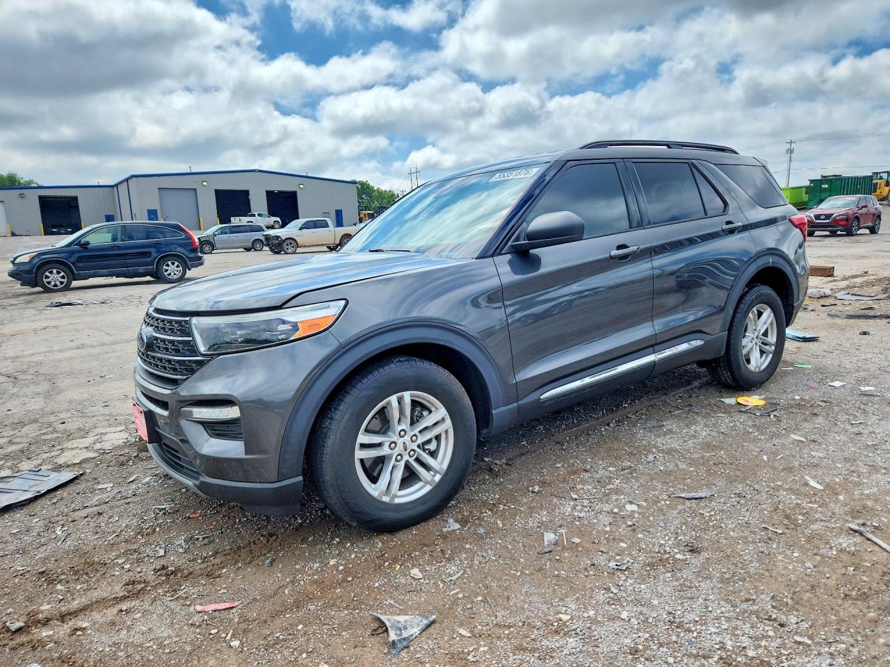 Salvage Ford Explorer Image
