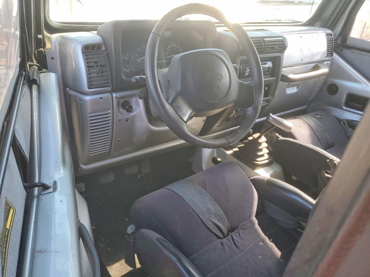 Jeep Wrangler Sport