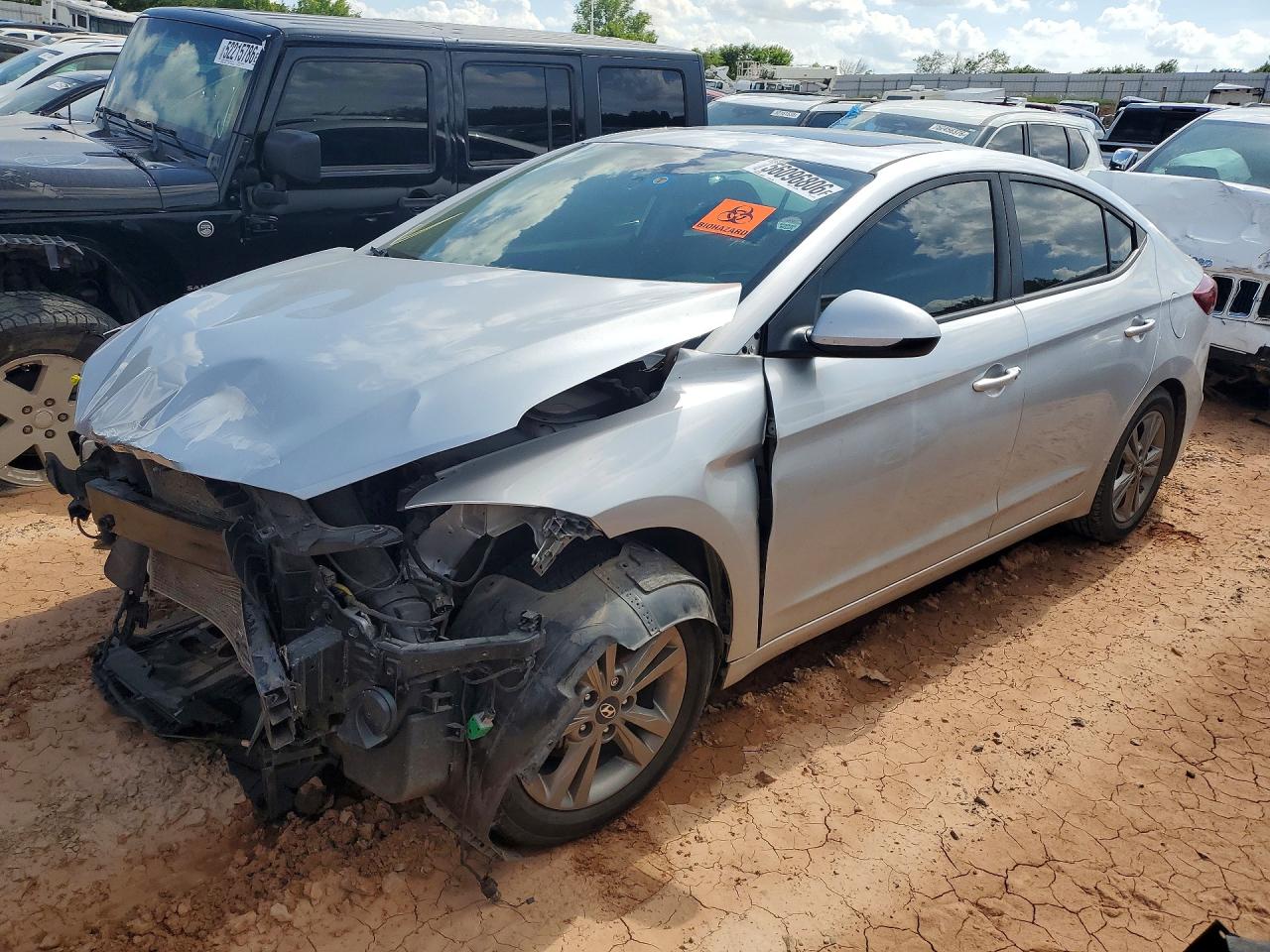 Salvage Hyundai ELANTRA Image