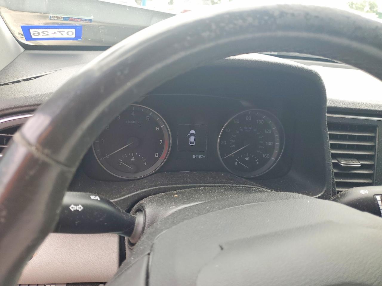 Hyundai ELANTRA Value Edition
