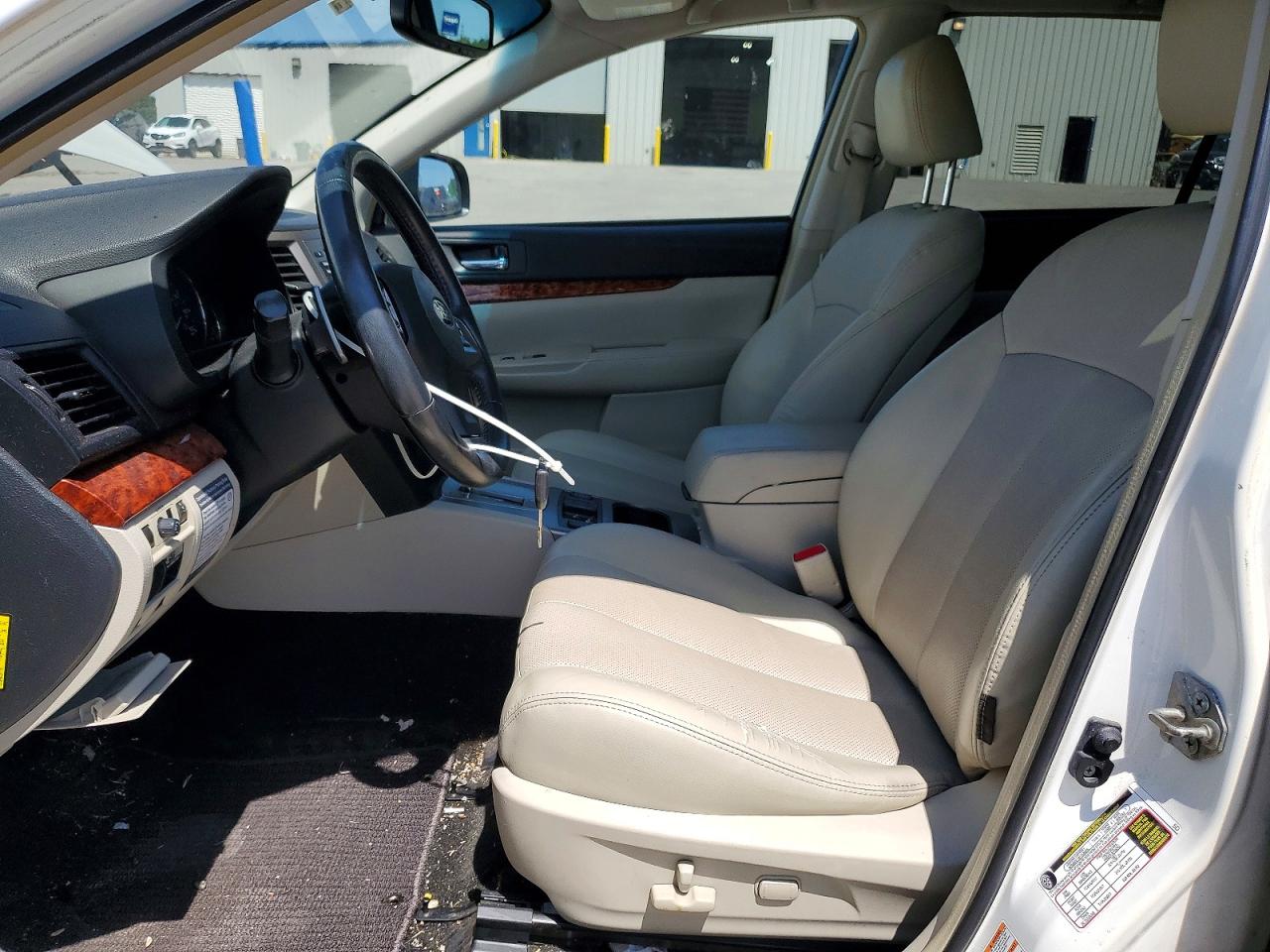 Subaru Outback 3.6r Limited
