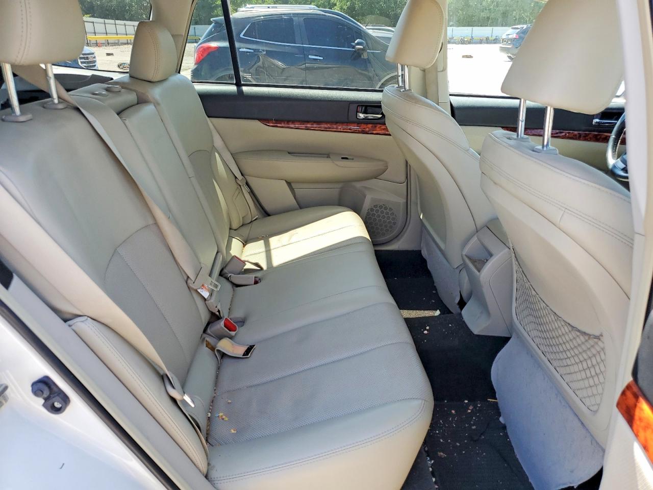 Subaru Outback 3.6r Limited