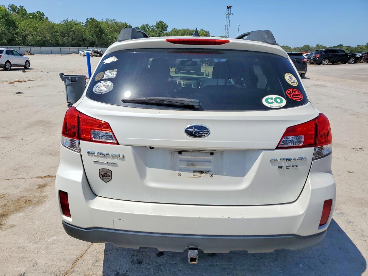 Subaru Outback 3.6r Limited