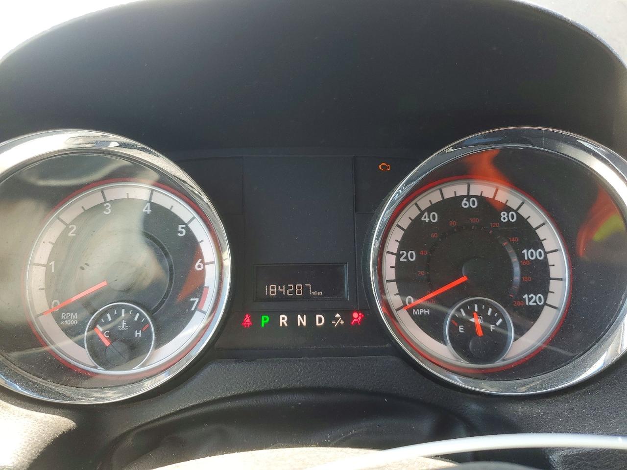 Dodge Caravan Sxt