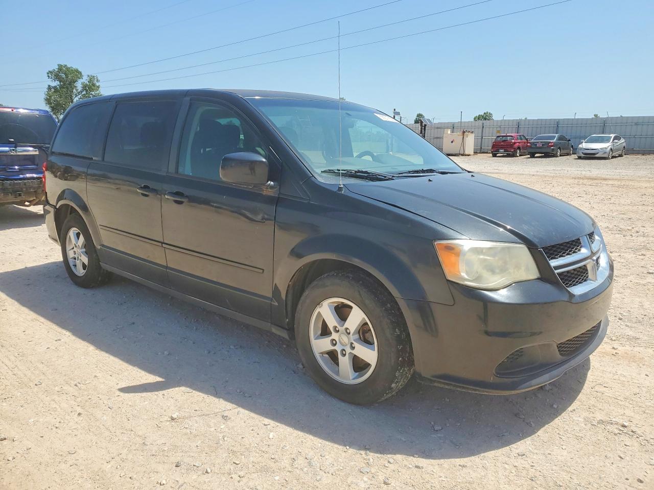 Dodge Caravan Sxt