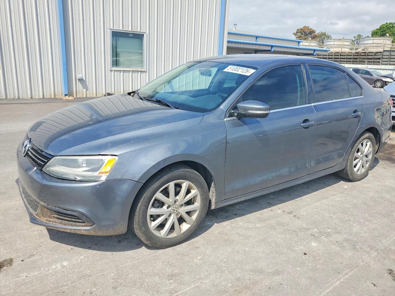 Salvage Volkswagen Jetta Image