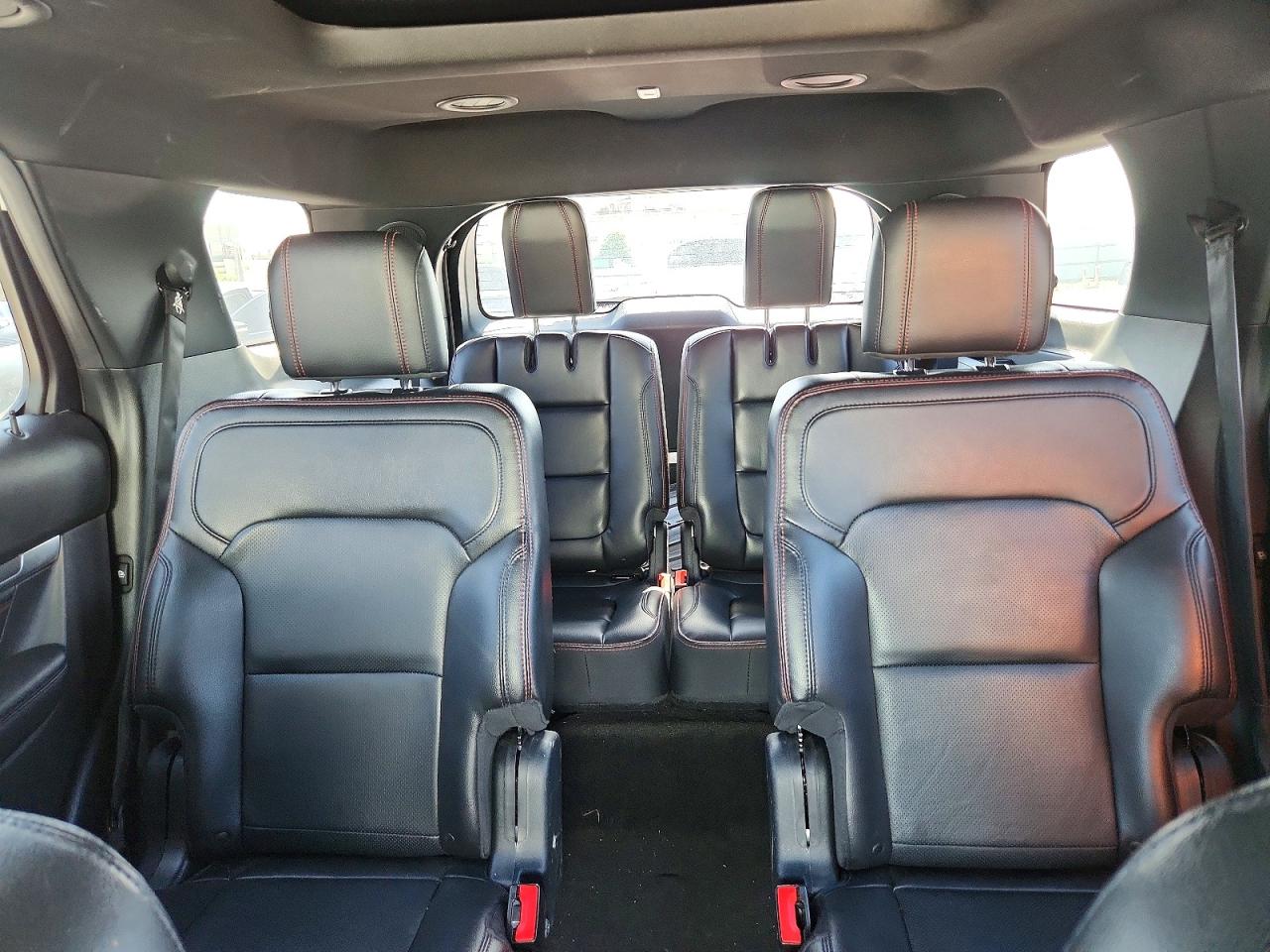 Ford Explorer Sport