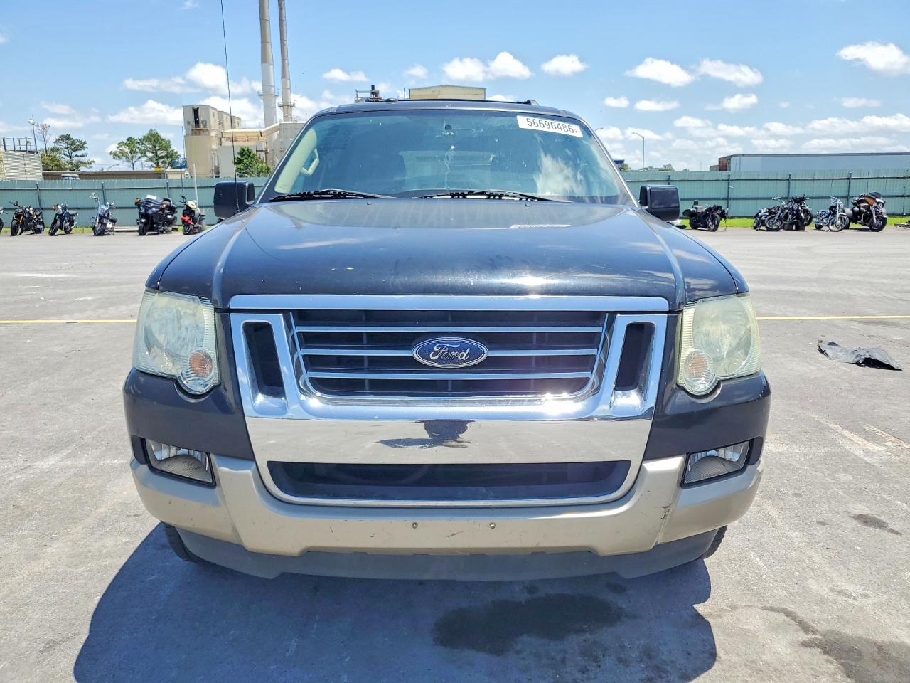 Ford Explorer Eddie Bauer