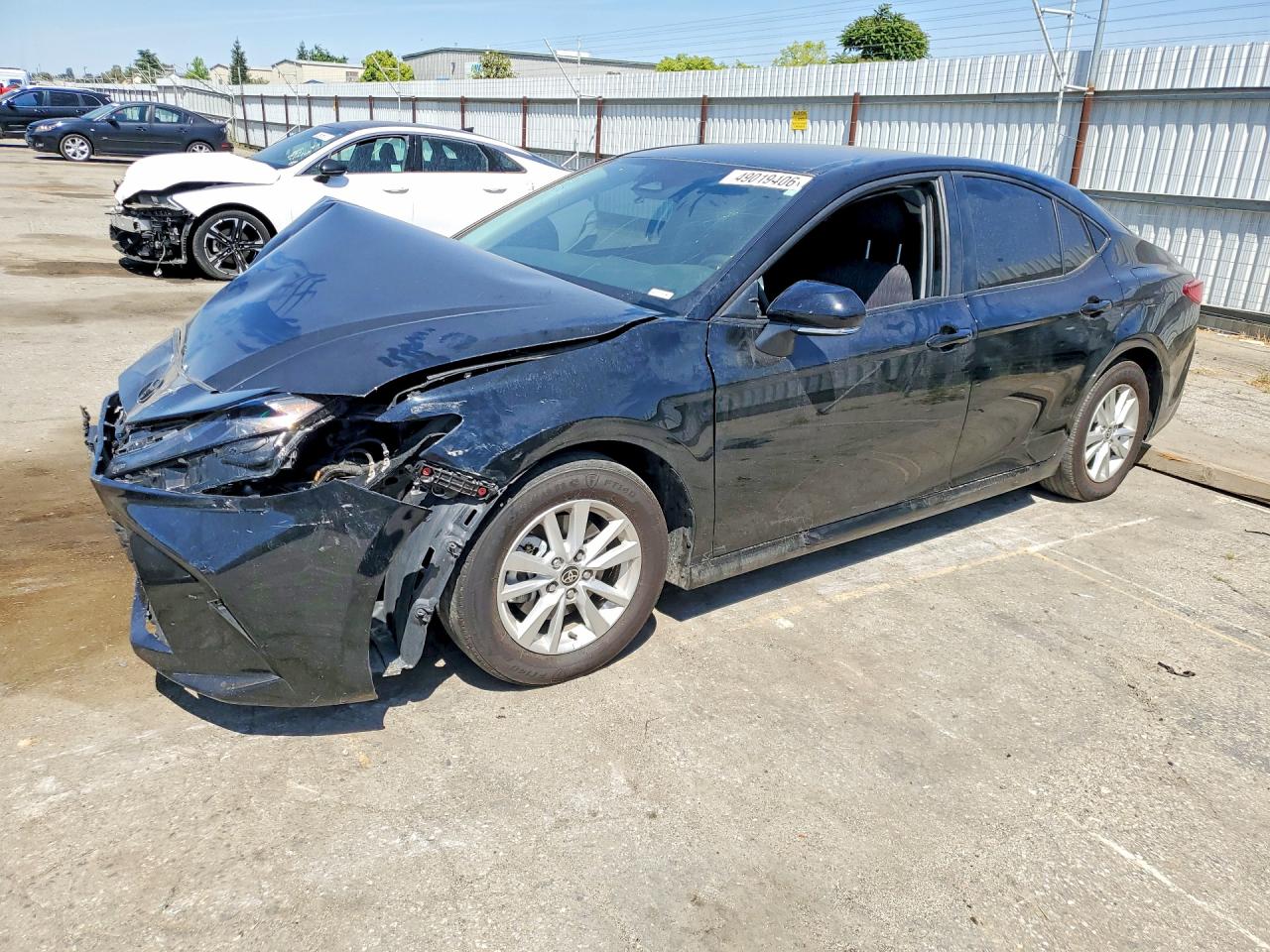 Salvage Toyota Camry Image