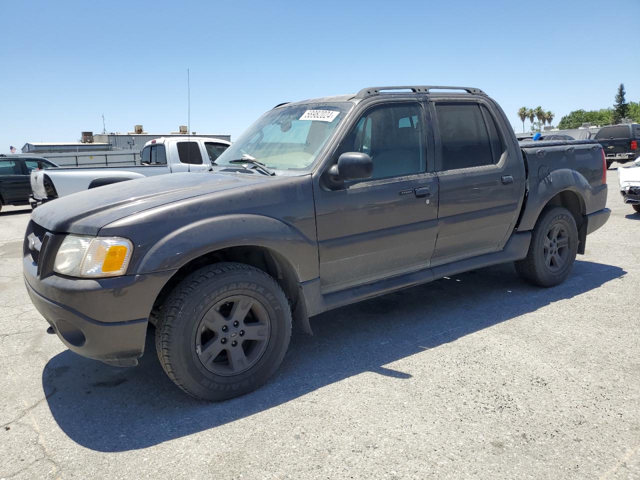 Salvage Ford Explorer Image