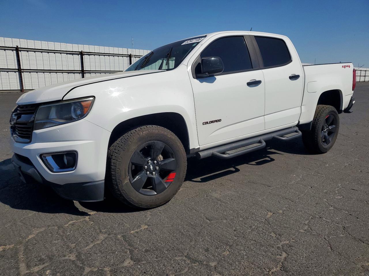 Salvage Chevrolet Colorado Image