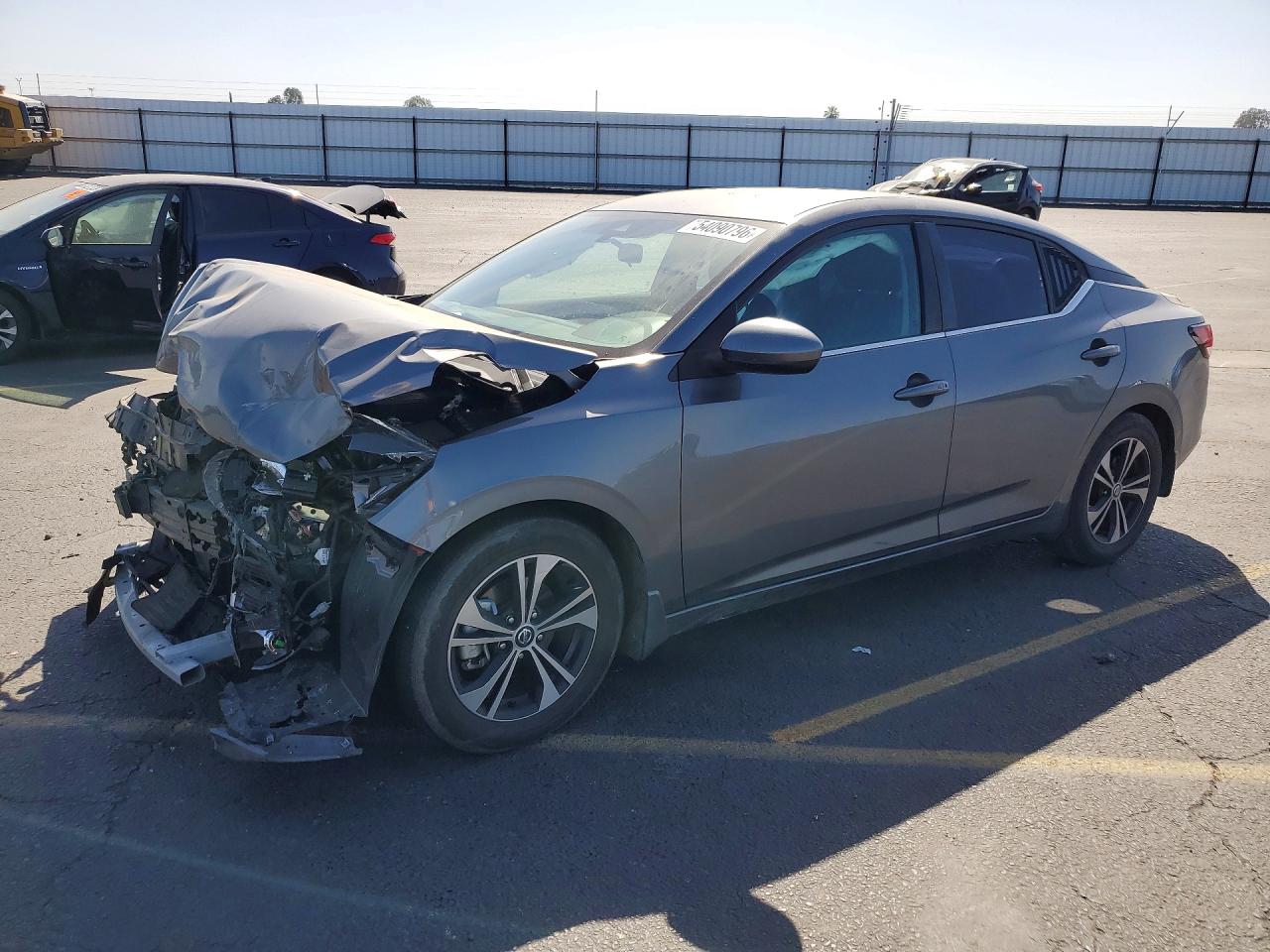 Salvage Nissan Sentra Image