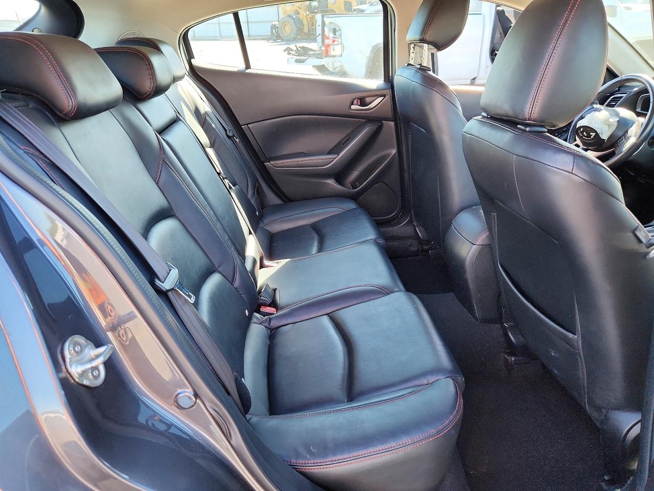 Mazda 3 Grand Touring