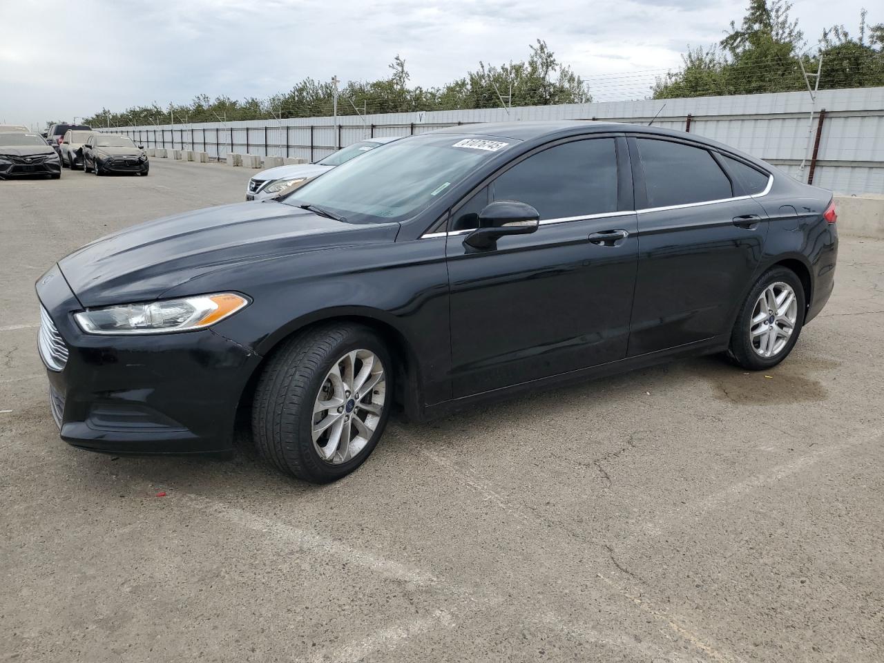 Salvage Ford Fusion Image