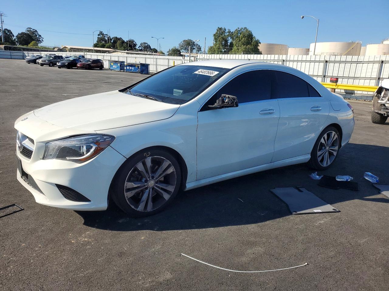 Salvage Mercedes-Benz Cla-class Image