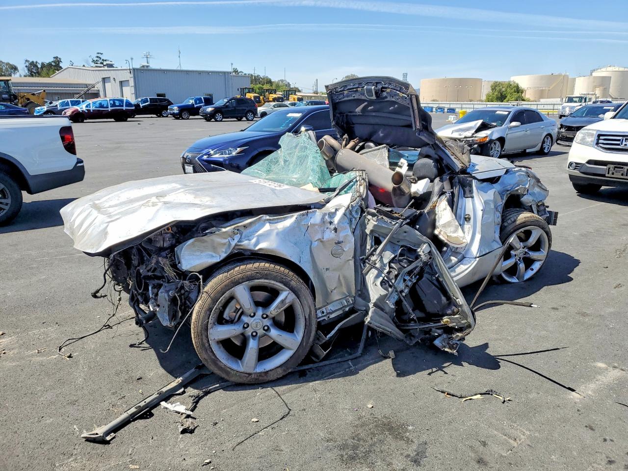 Salvage Nissan 350Z Image