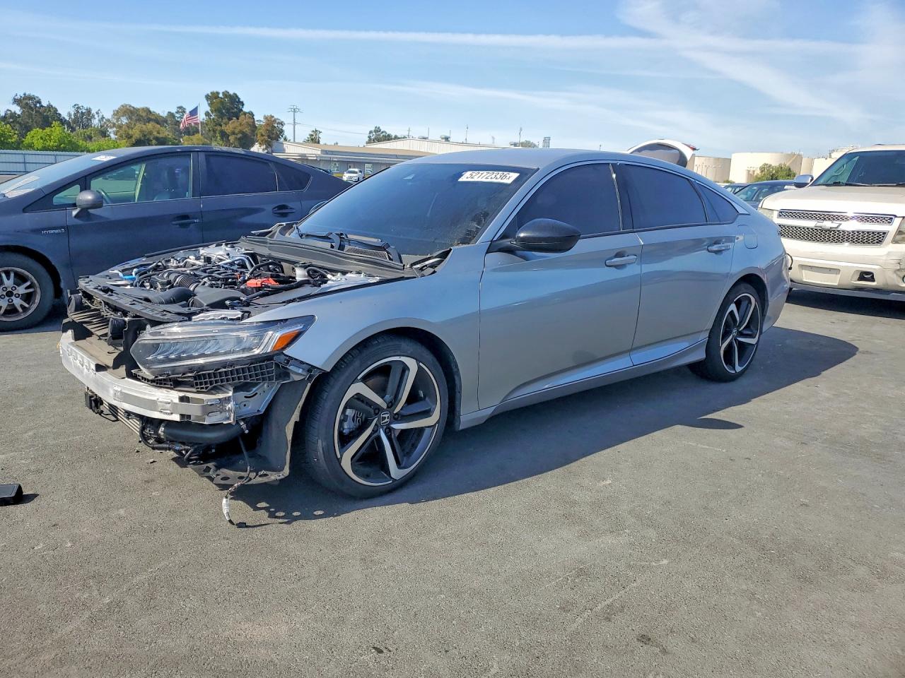 Salvage Honda Accord Image