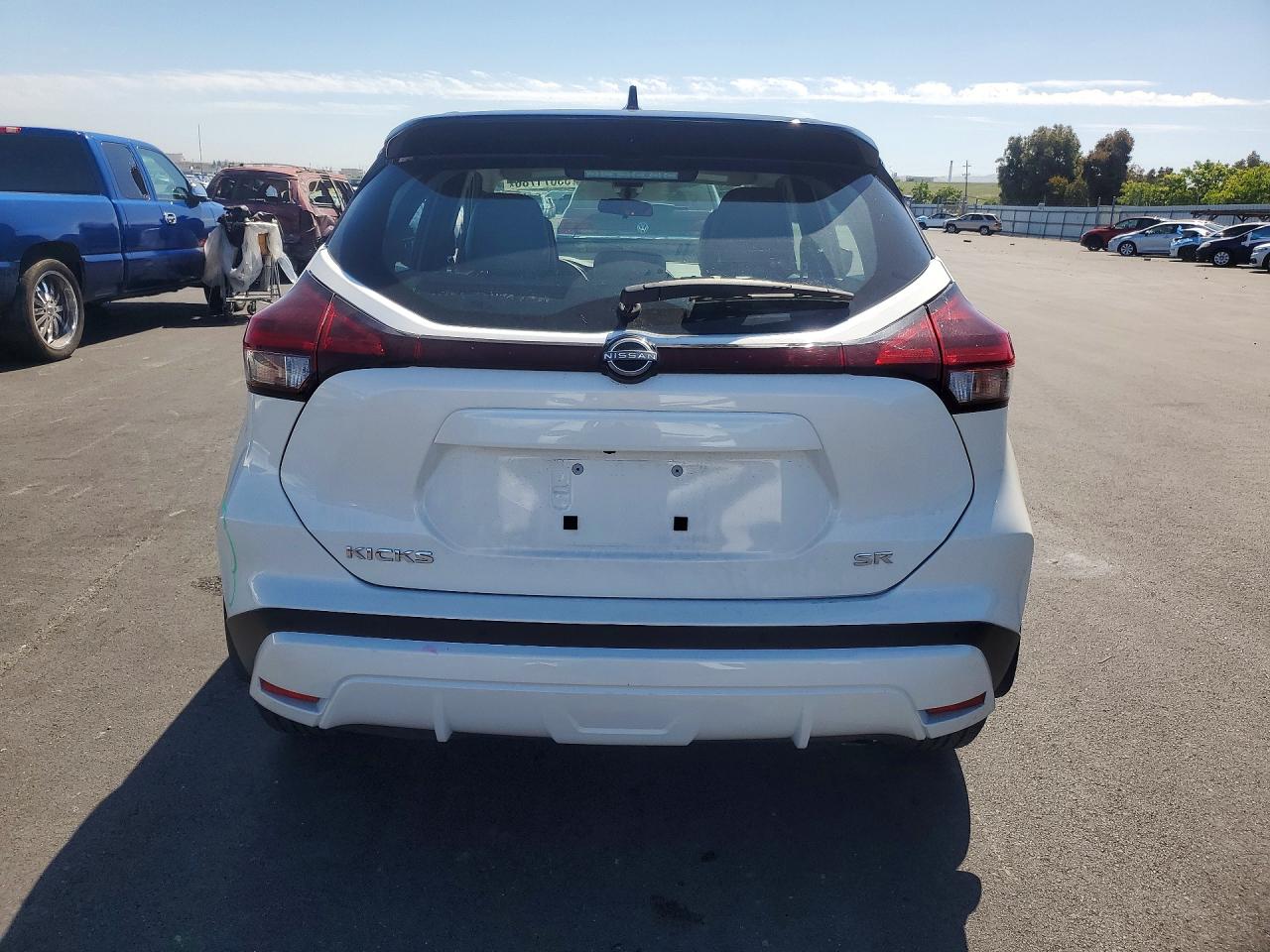 Nissan Kicks Sr