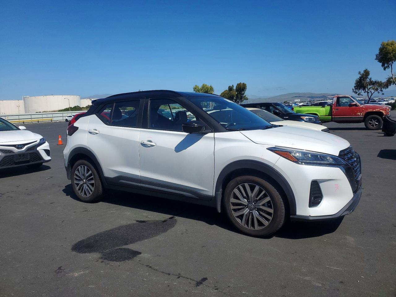 Nissan Kicks Sr