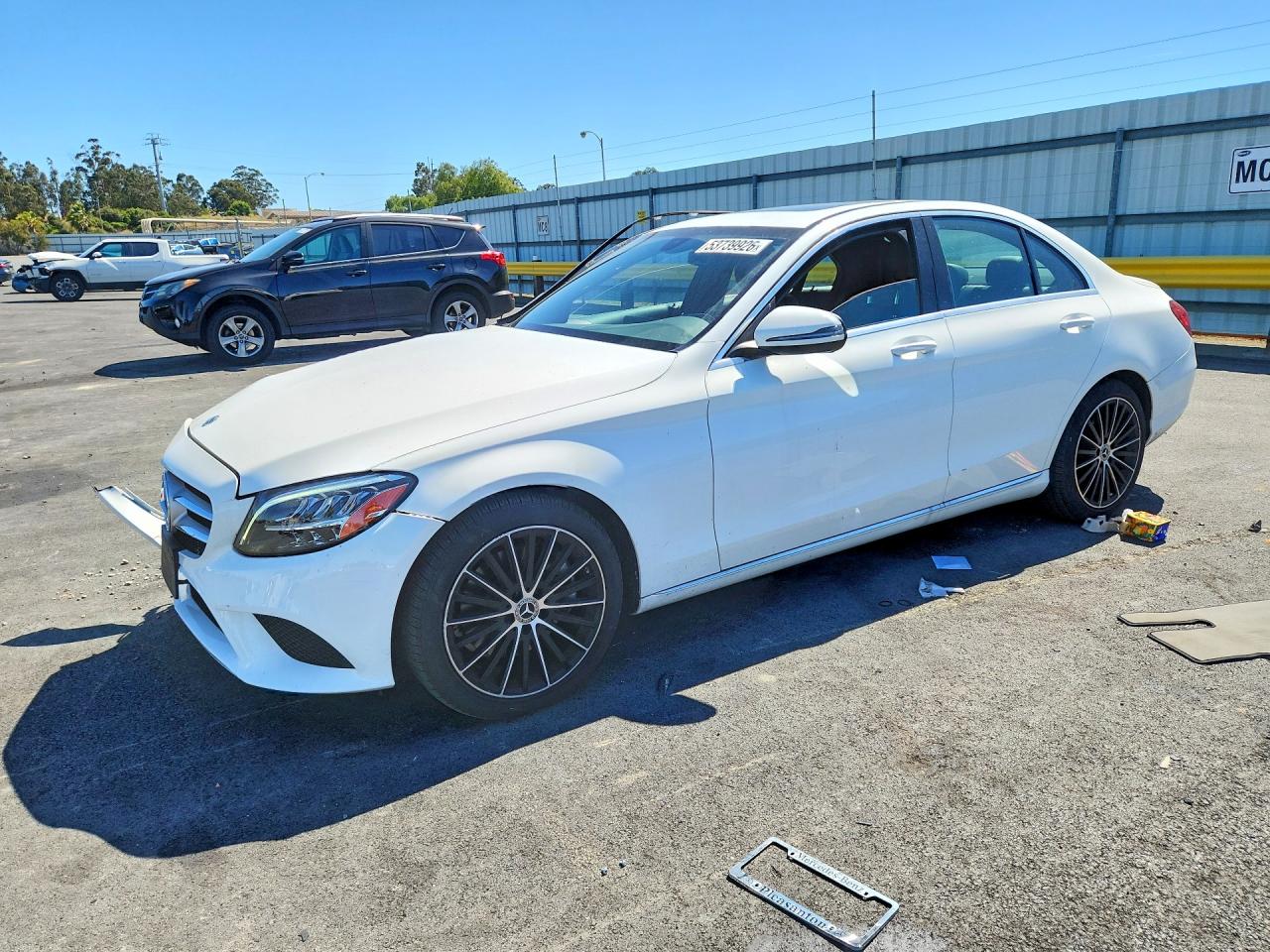 Salvage Mercedes-Benz C-Class Image