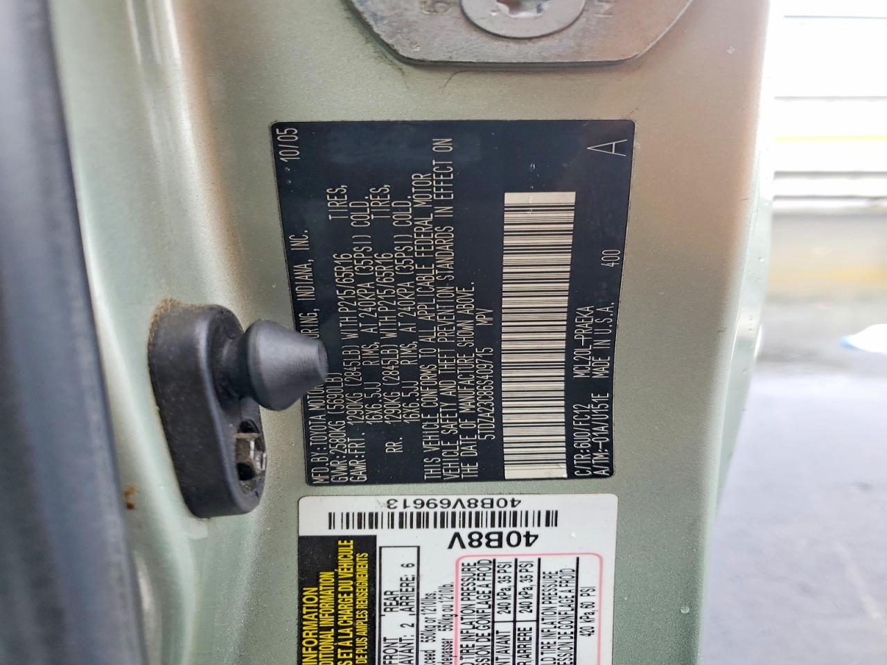 Toyota Sienna Le 8 Passenger