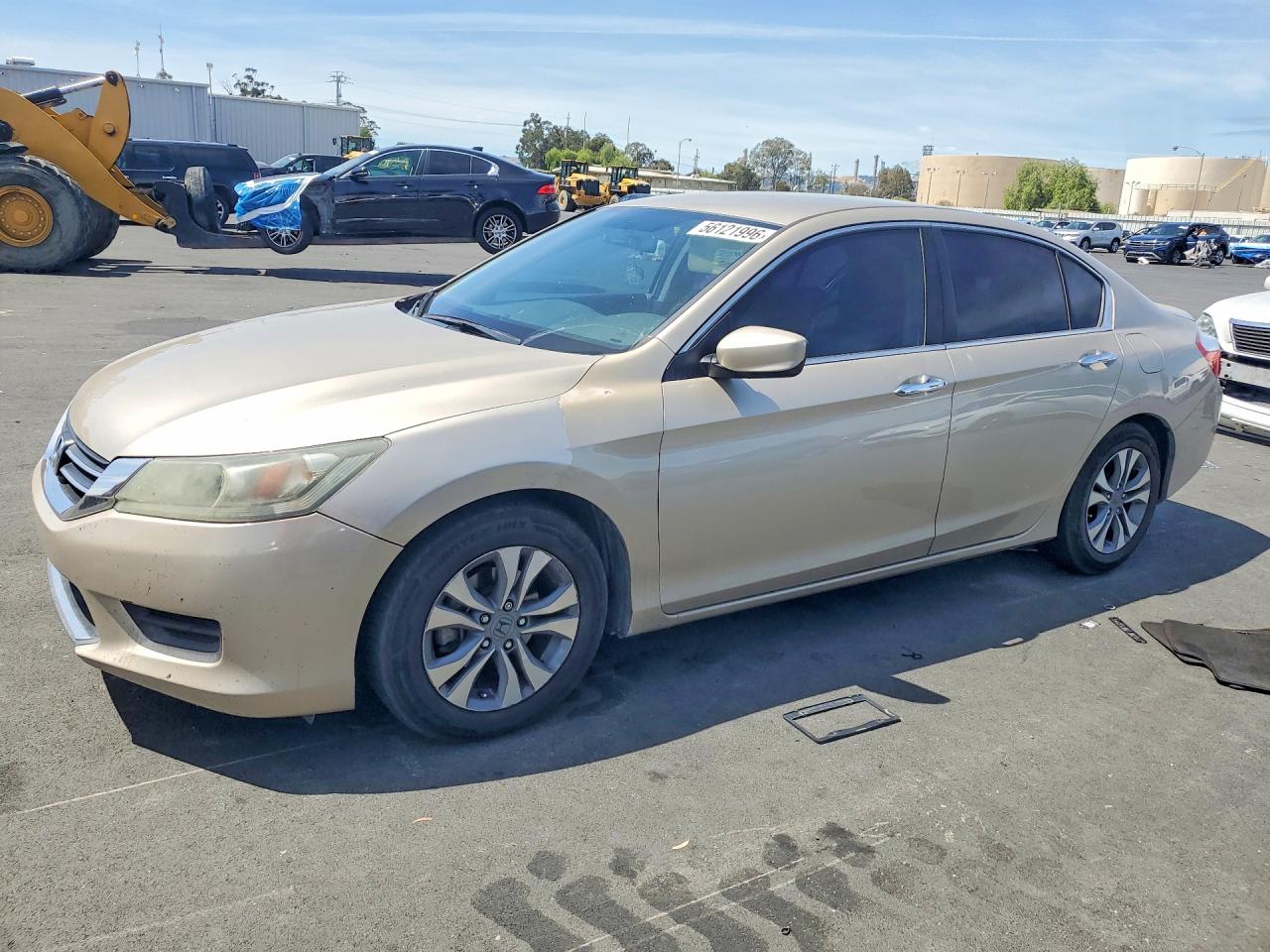 Salvage Honda Accord Image