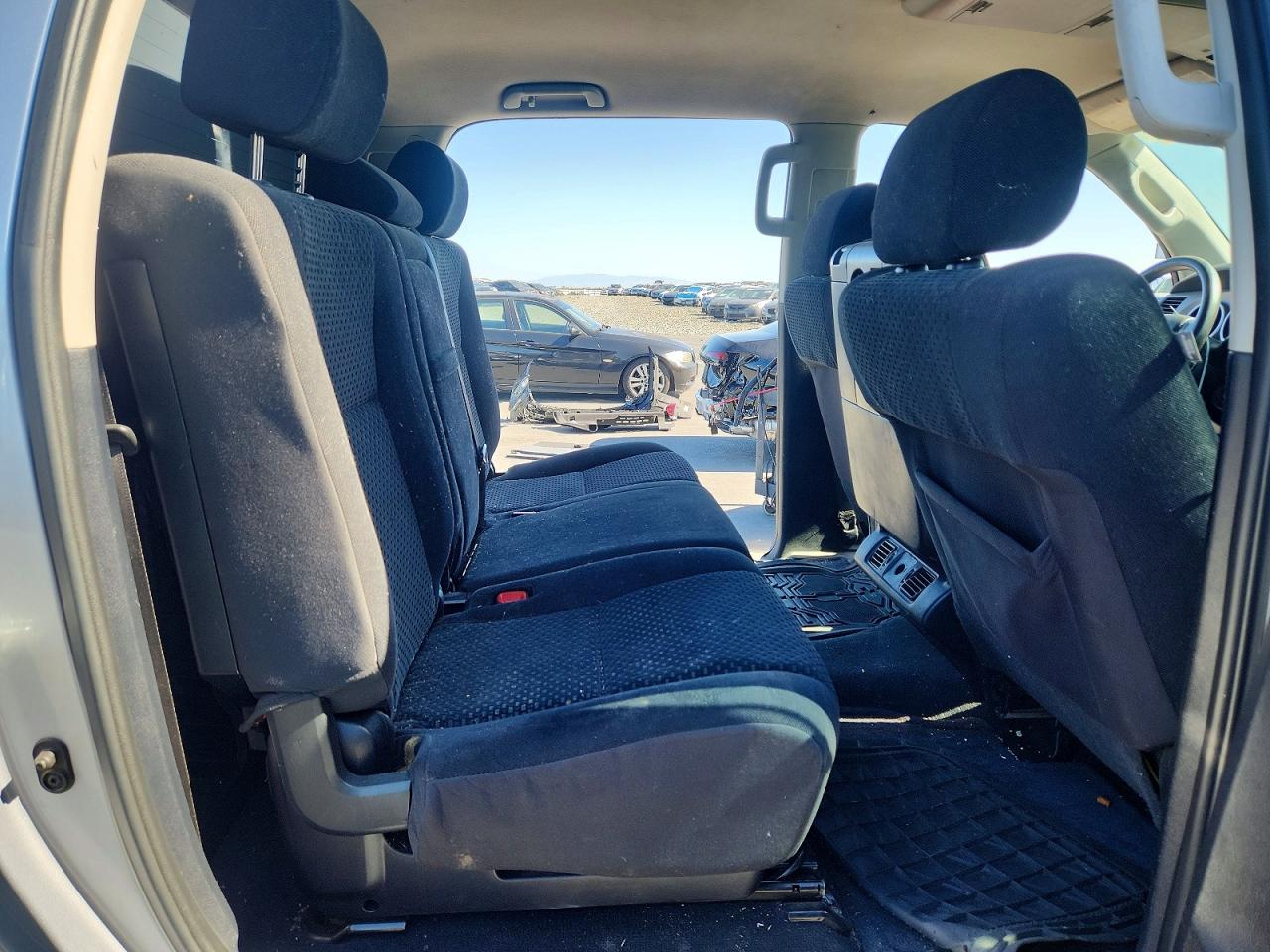 Toyota Tundra Crewmax Sr5