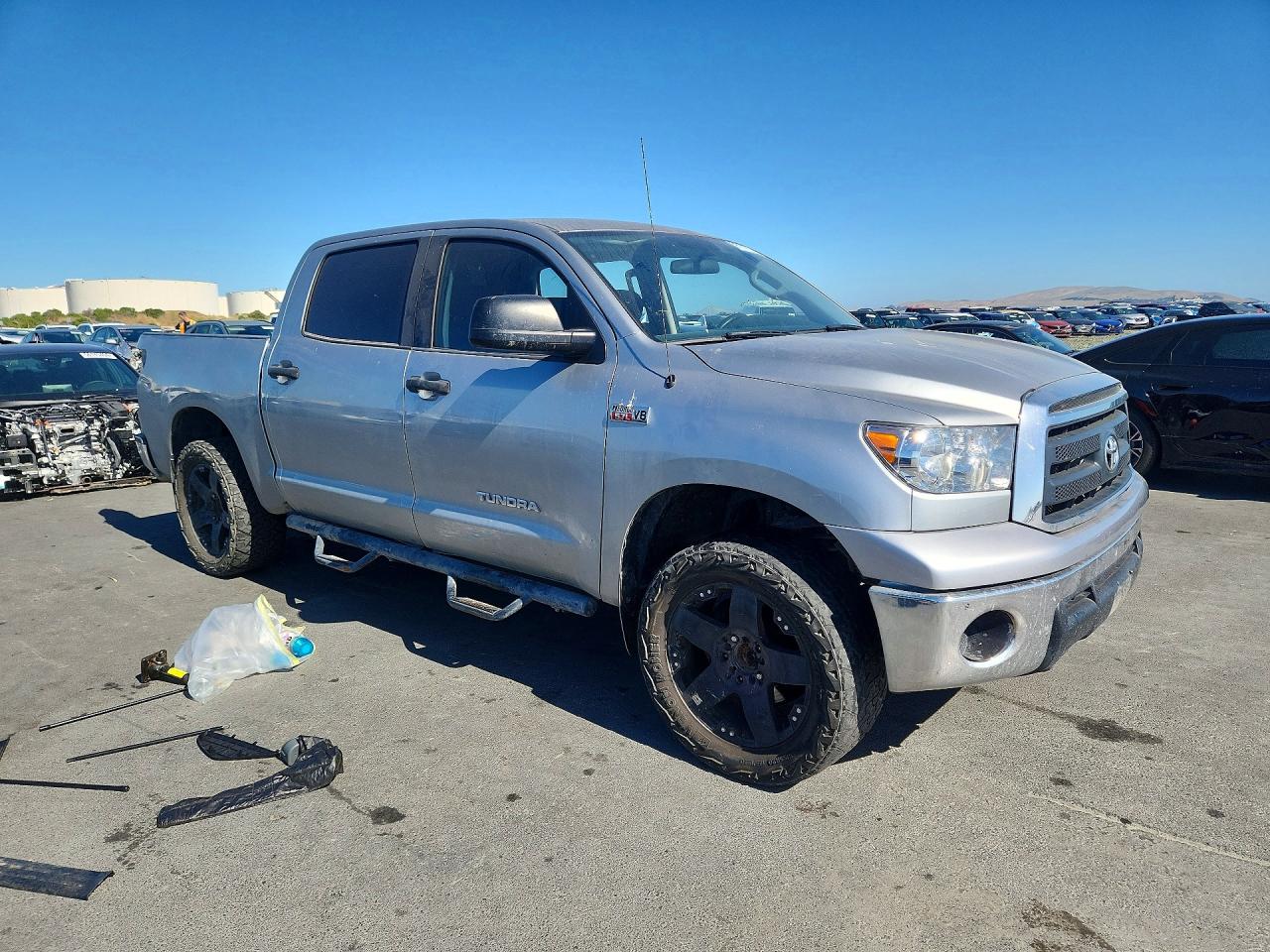 Toyota Tundra Crewmax Sr5