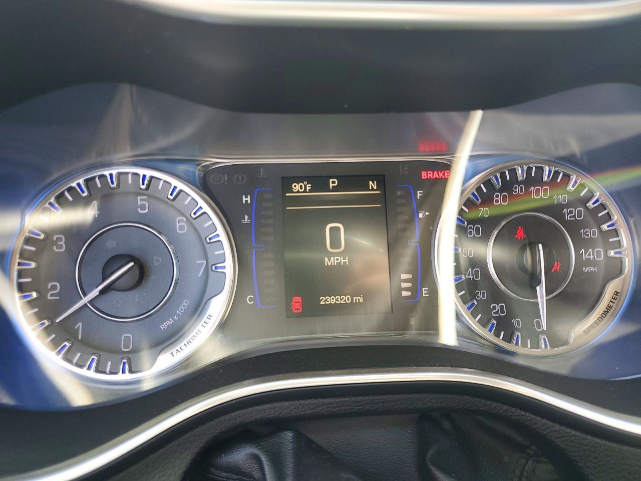 Chrysler 200