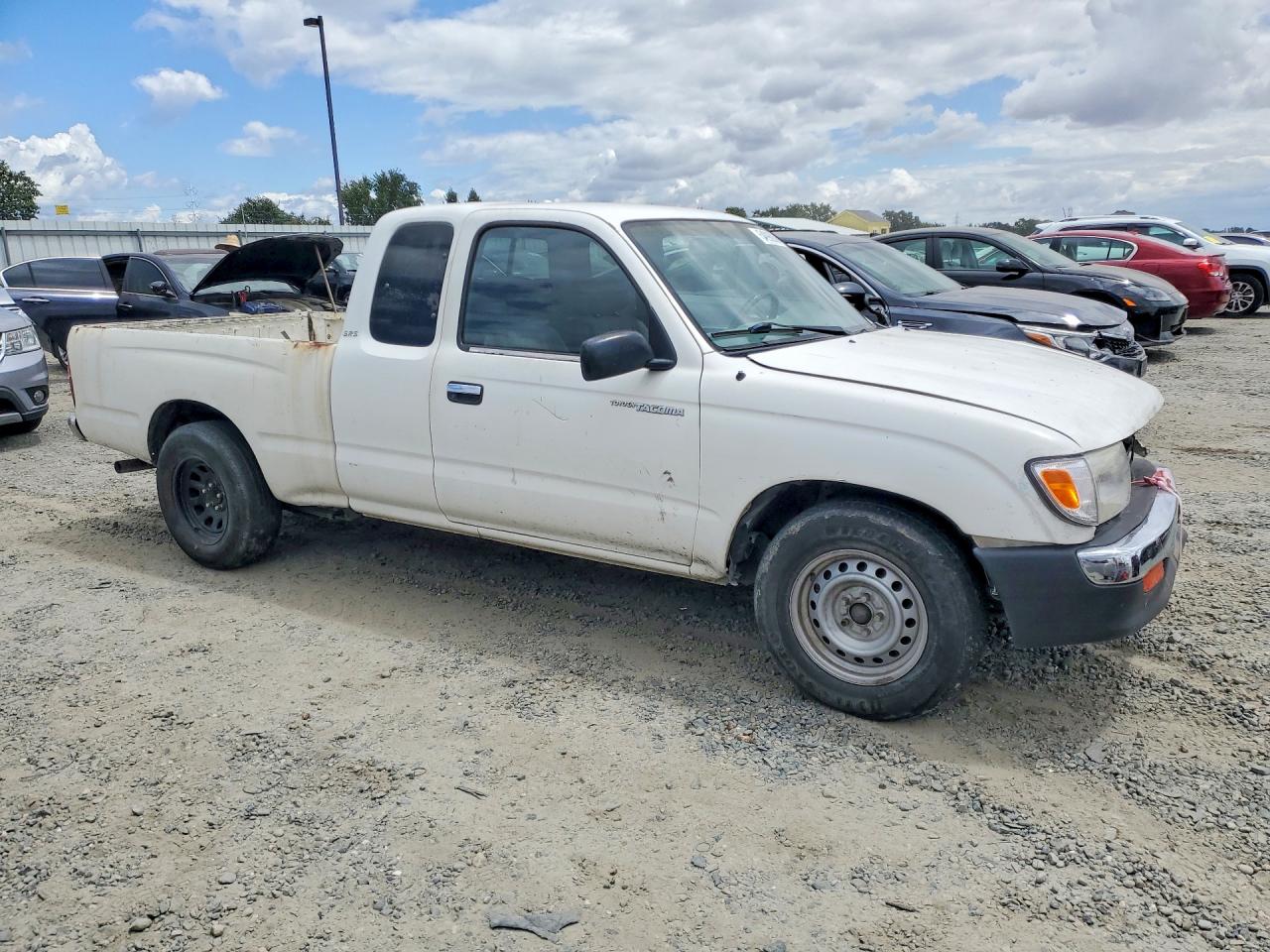 Toyota Tacoma Xtracab