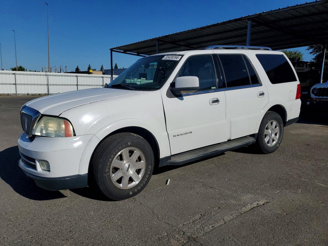 Salvage Lincoln Navigator Image
