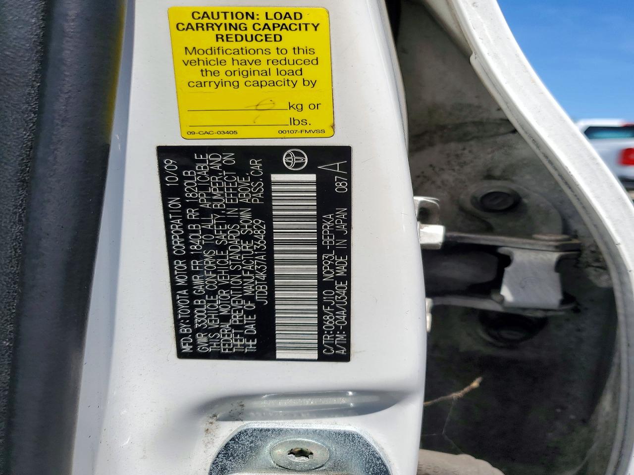 Toyota Yaris Base