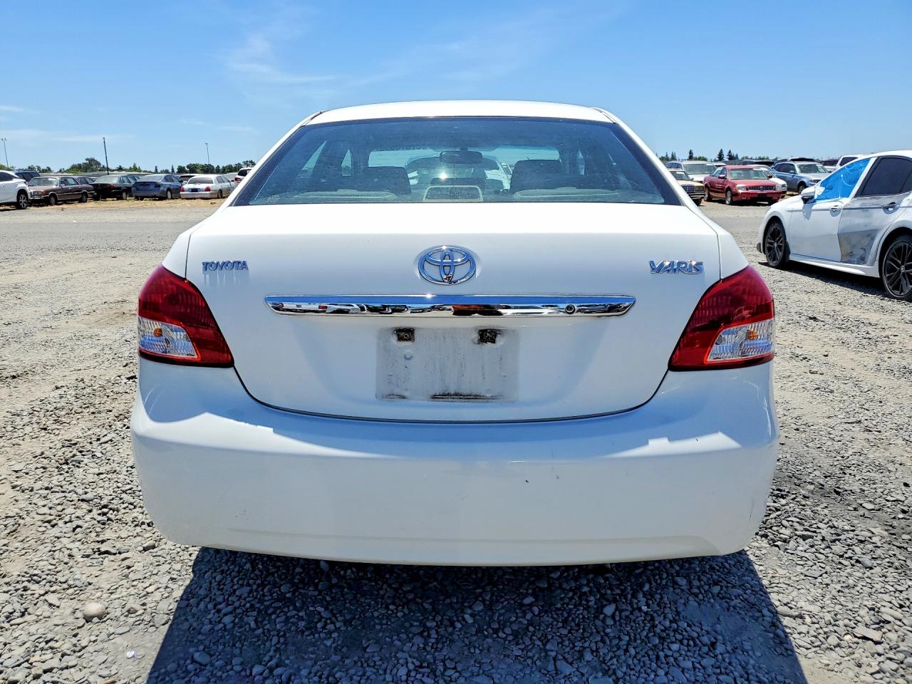 Toyota Yaris Base