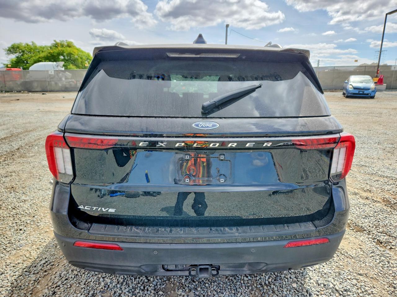 Ford Explorer Active