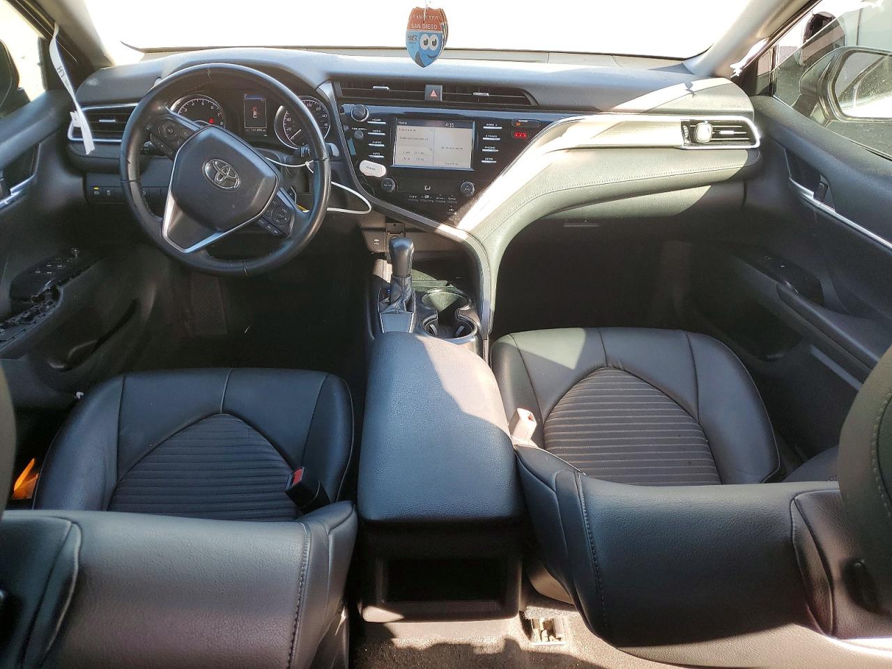 Toyota Camry L