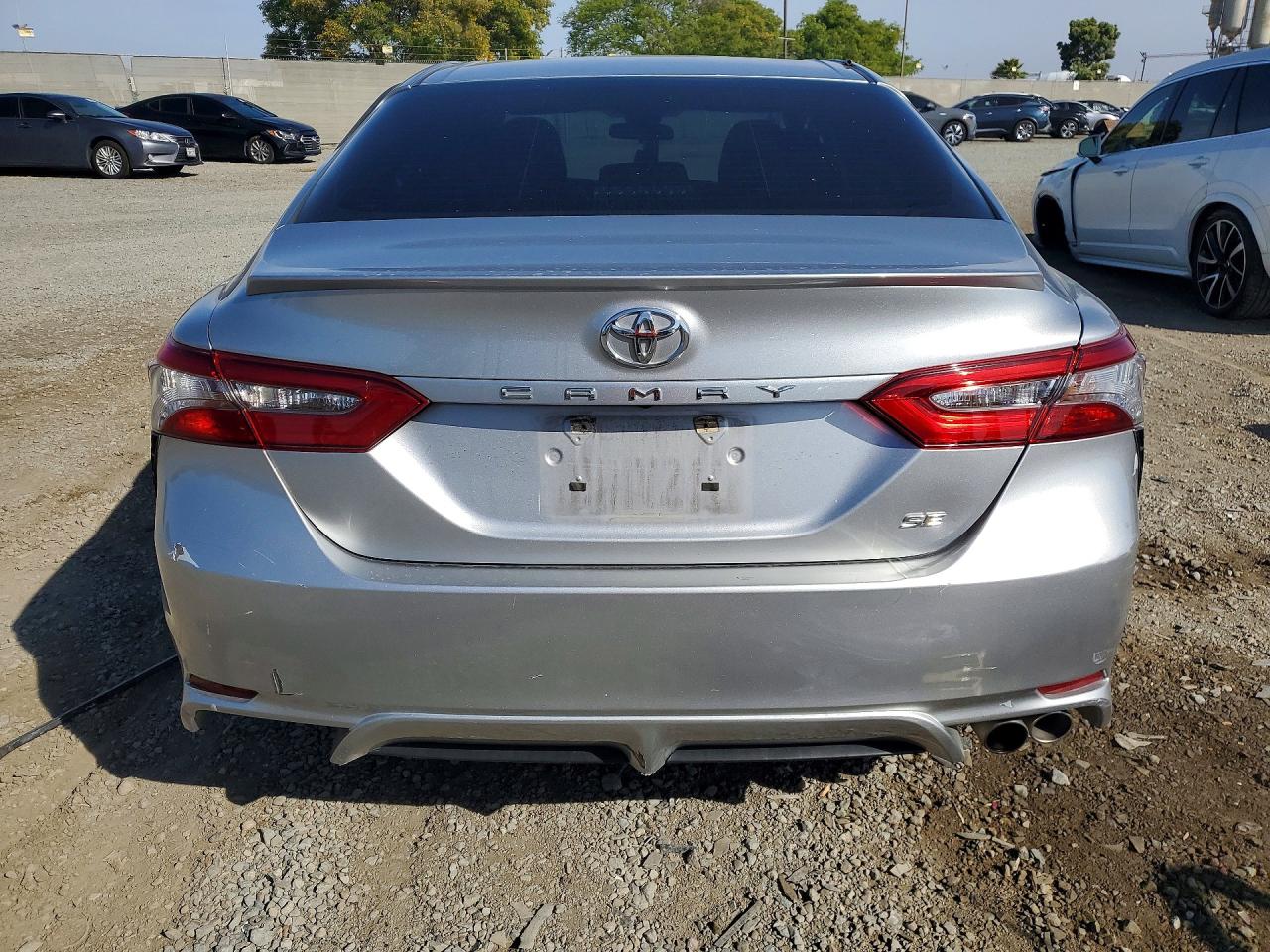 Toyota Camry L