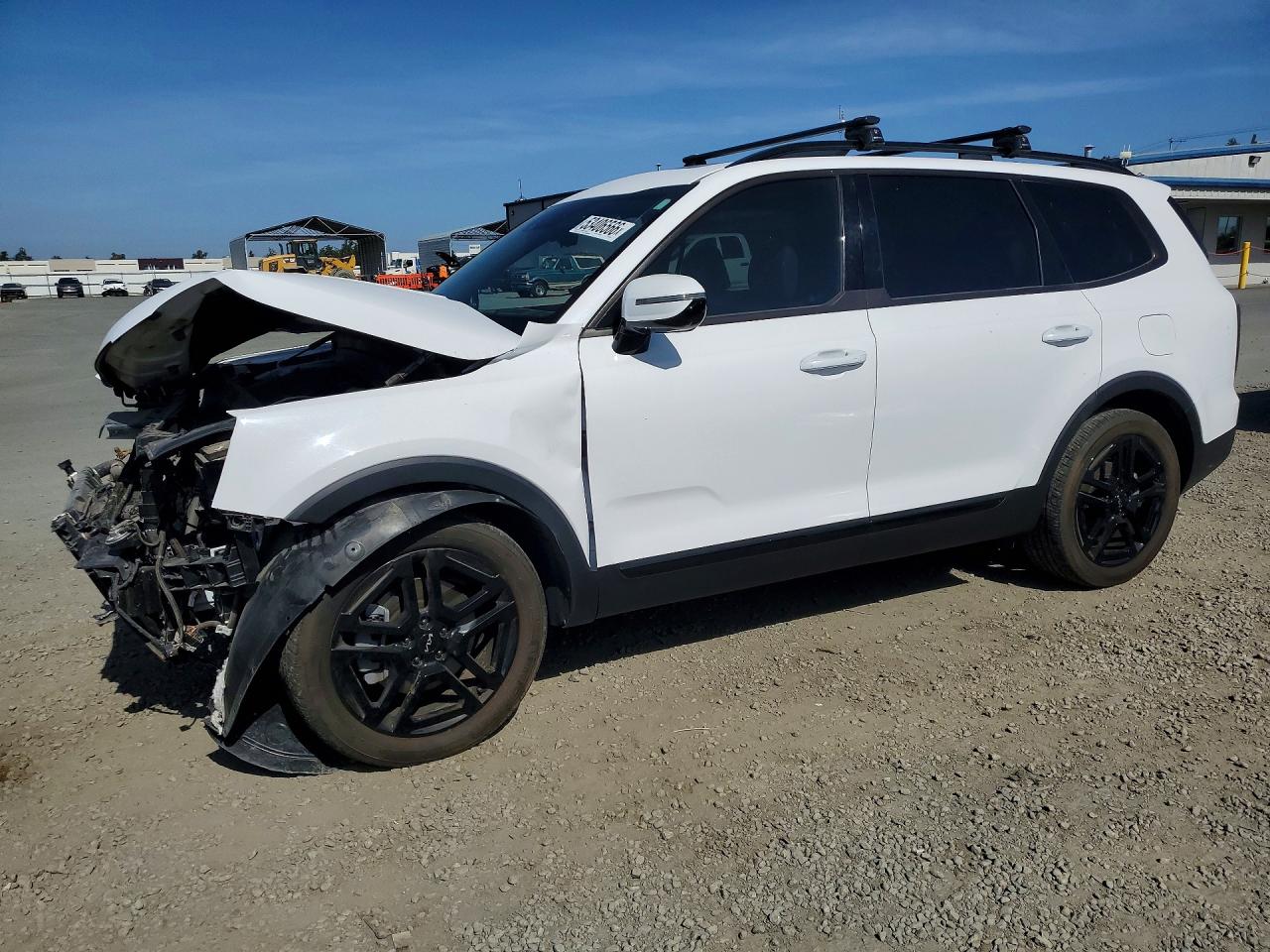 Salvage Kia Telluride Image