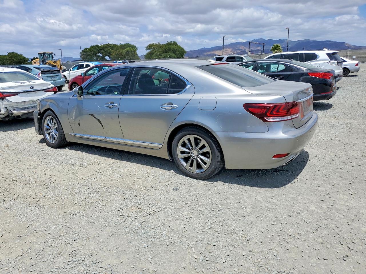 Lexus LS 460