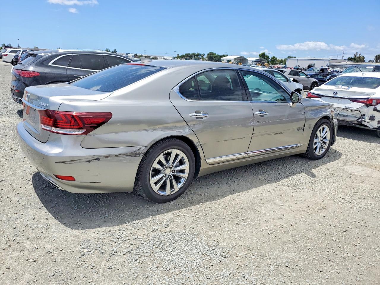 Lexus LS 460